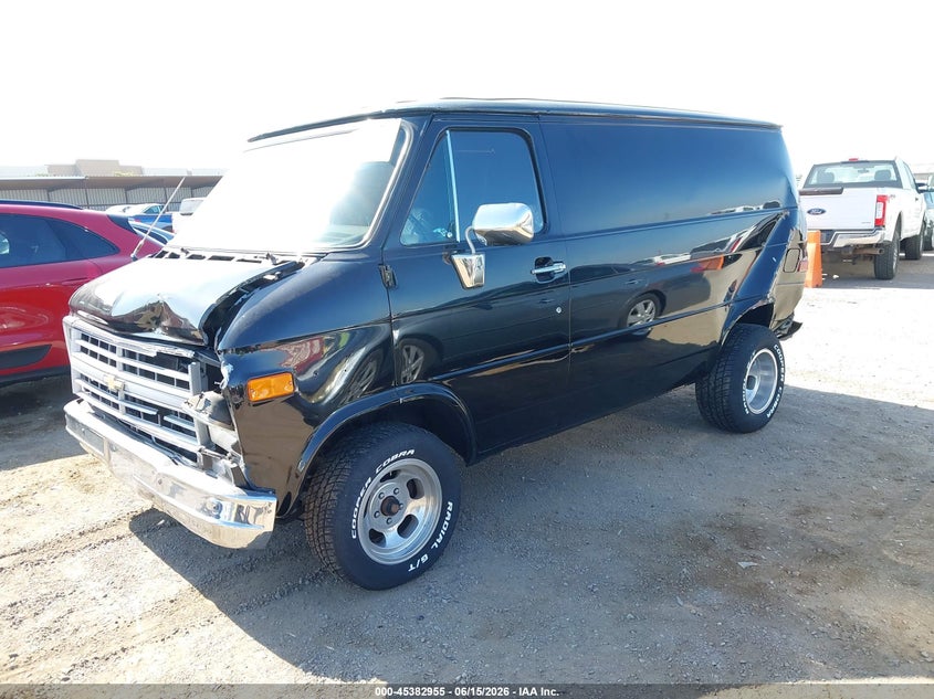 1986 CHEVROLET VAN VAN 5.0L V8 CRB OHV C