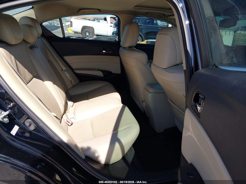 2013 Acura Ilx 2.0L VIN: 19VDE1F7XDE018928 Lot: 45383102
