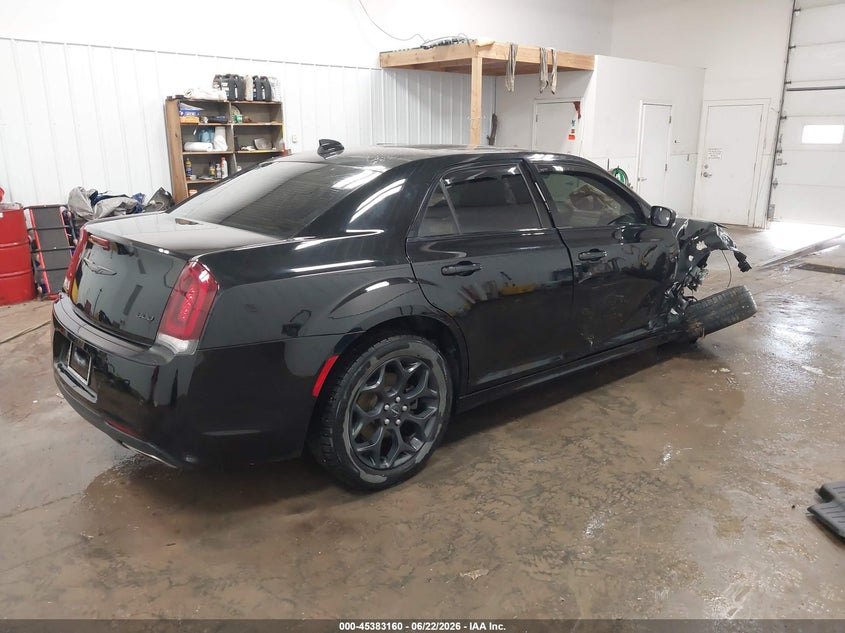 Vin: 2c3ccarg0lh253415, lot: 45881155, chrysler 300 touring l awd 20204