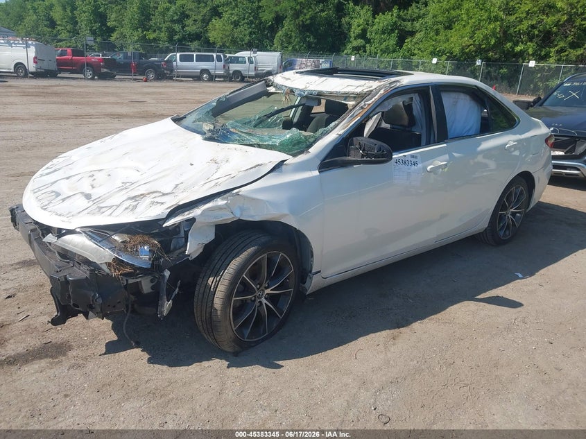 2016 TOYOTA CAMRY auction photo 2