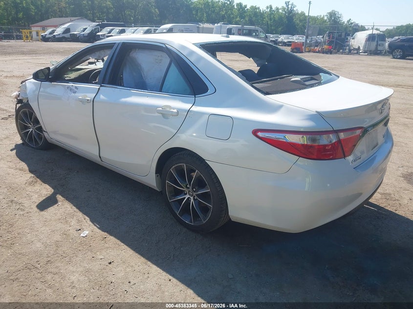 2016 TOYOTA CAMRY auction photo 3