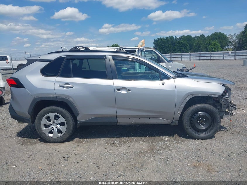 TOYOTA RAV4 - zdjęcie 14