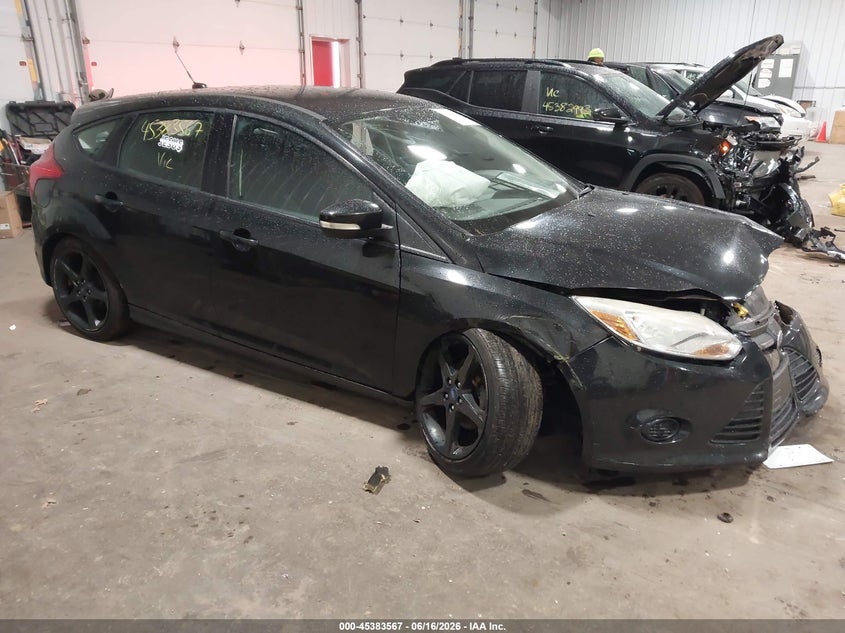 2014 FORD FOCUS auction photo 1