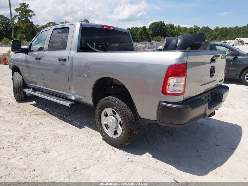 Vin: 3c6ur5cj8rg179106, lot: 45881564, ram 2500 tradesman  4x4 6'4 box 20243
