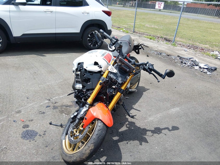 2025 YAMAHA XSR SPORT_BIKE 3