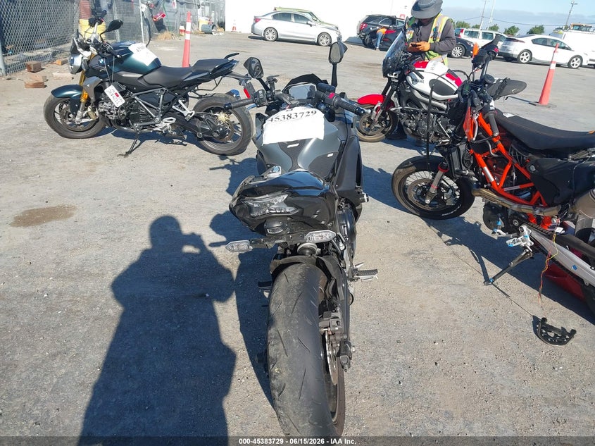 2024 Kawasaki Ex650 P VIN: ML5EXEP18RDAD4635 Lot: 45383729
