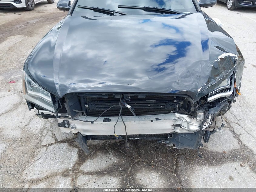 2013 AUDI A8 L auction photo 6