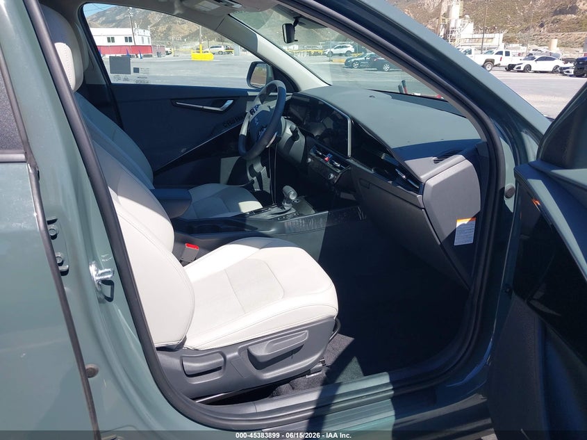 KIA NIRO 2026 VIN KNDCR3LE8T5318628