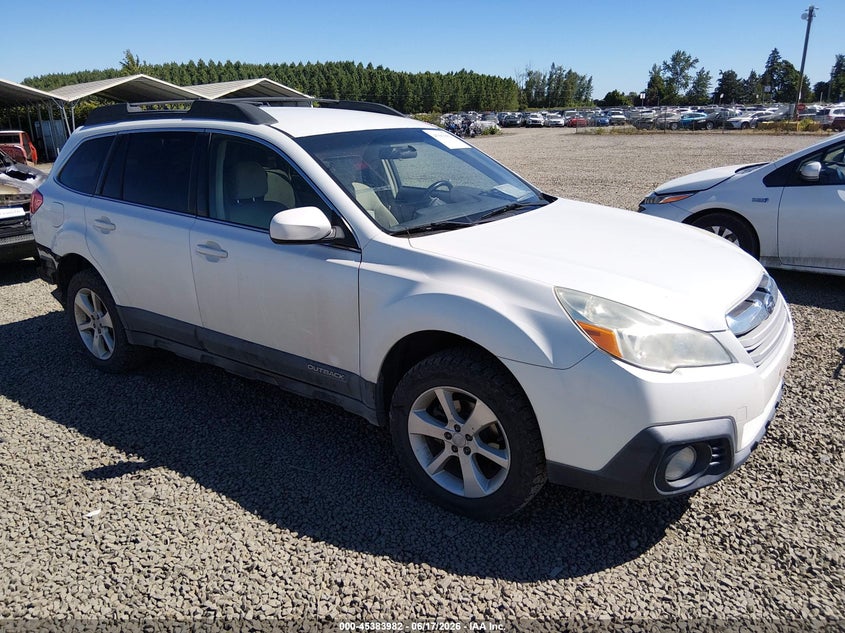 Vin: 4s4brbcc0e3226525, lot: 45881977, subaru outback 2.5i premium 20141