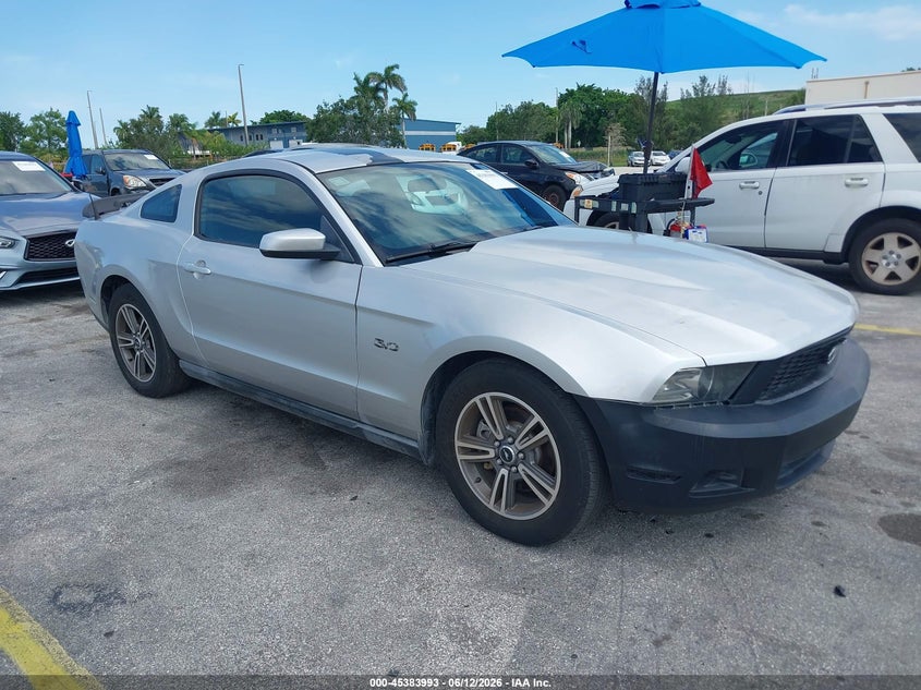 2011 Ford Mustang V6