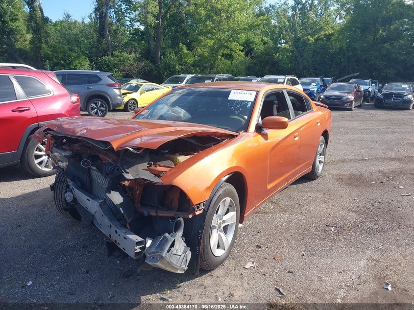 Vin: 2b3cl3cg4bh566399, lot: 45882165, dodge charger 20112