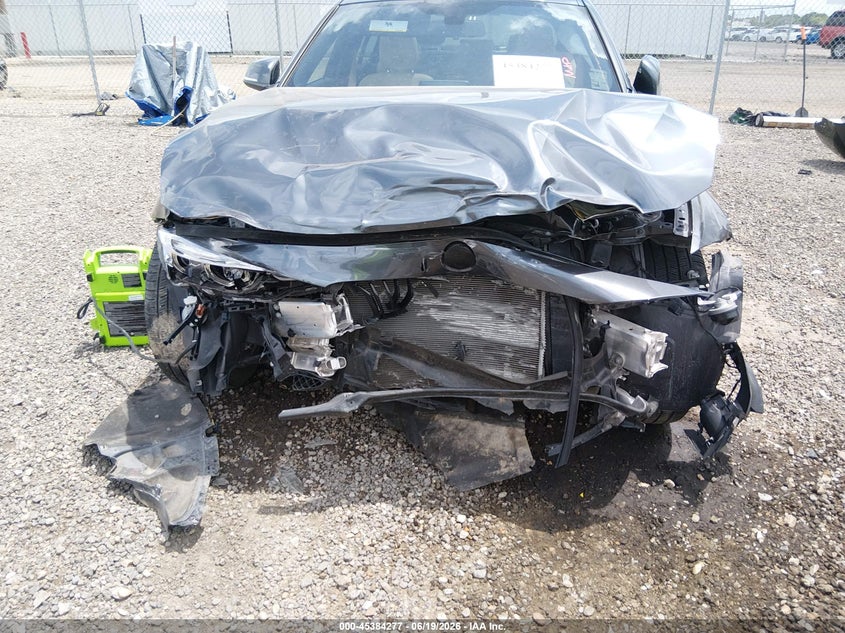 2018 BMW 330I auction photo 6