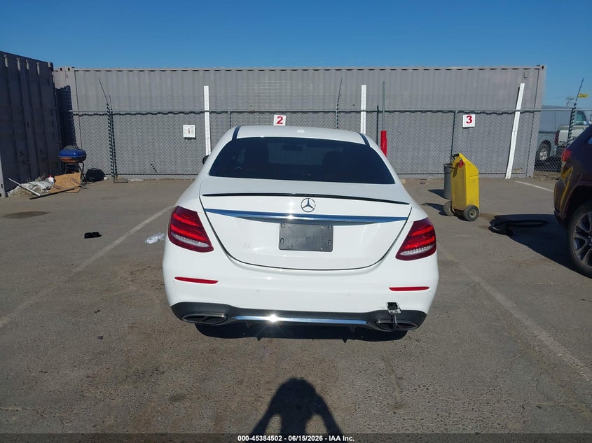 AtlanticExpress - Mercedes-Benz E-Class