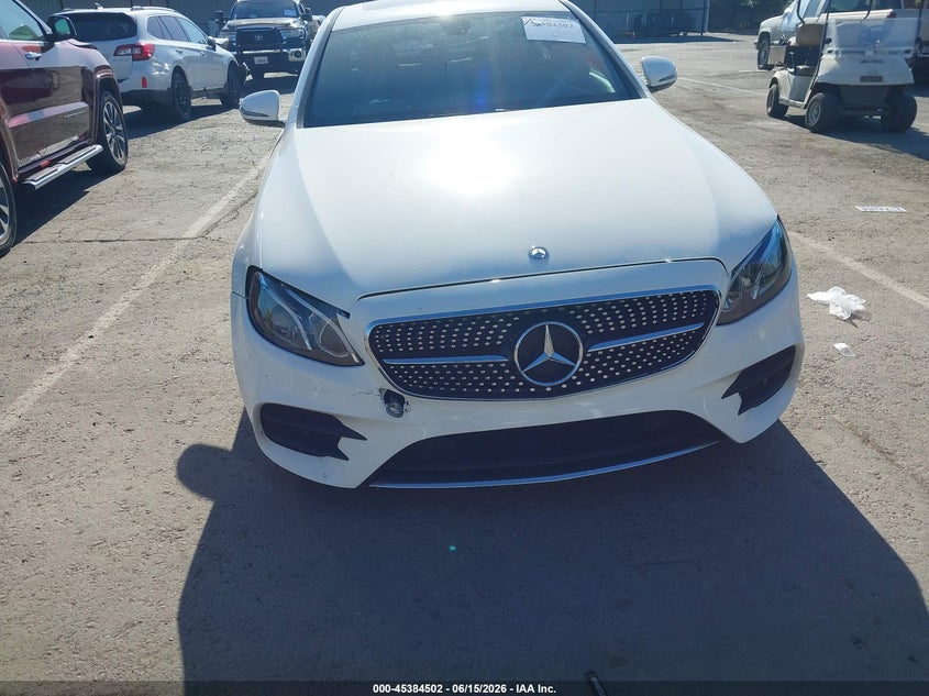 AtlanticExpress - Mercedes-Benz E-Class