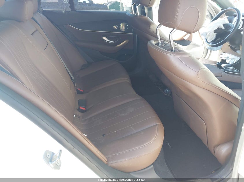 AtlanticExpress - Mercedes-Benz E-Class