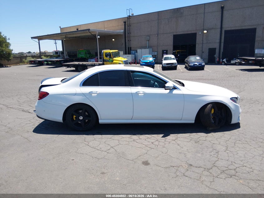 AtlanticExpress - Mercedes-Benz E-Class