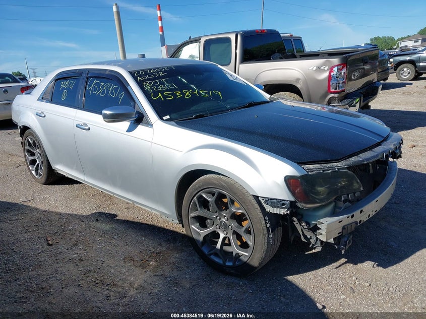 2012 CHRYSLER 300C auction photo 1