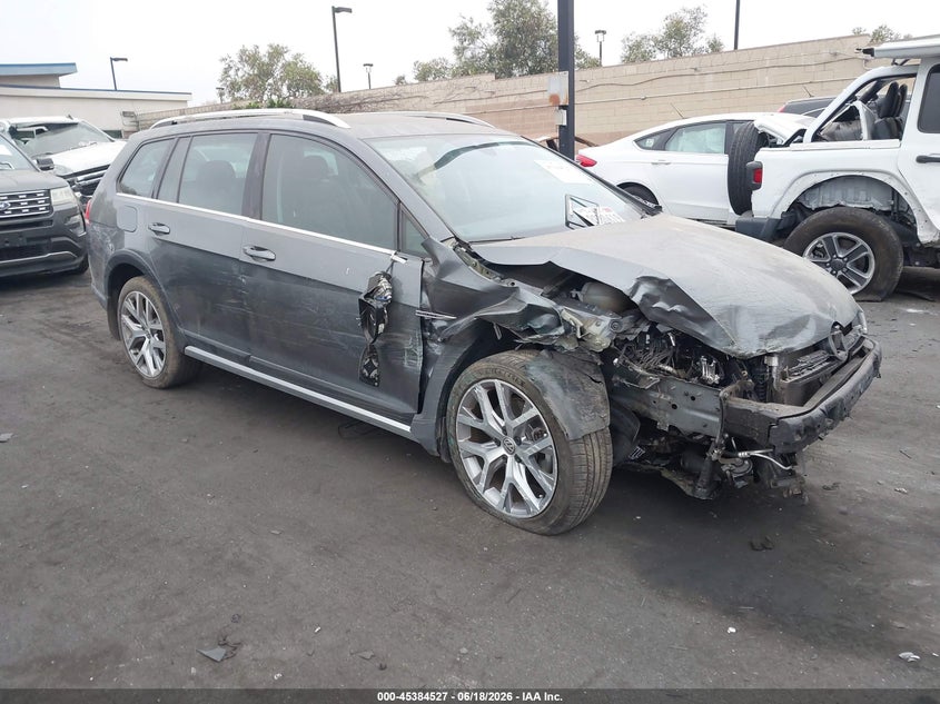 2019 VOLKSWAGEN GOLF ALLTRACK auction photo 1