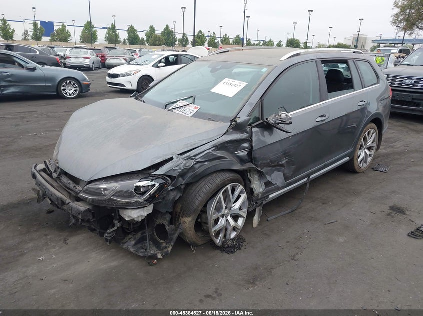 2019 VOLKSWAGEN GOLF ALLTRACK auction photo 2