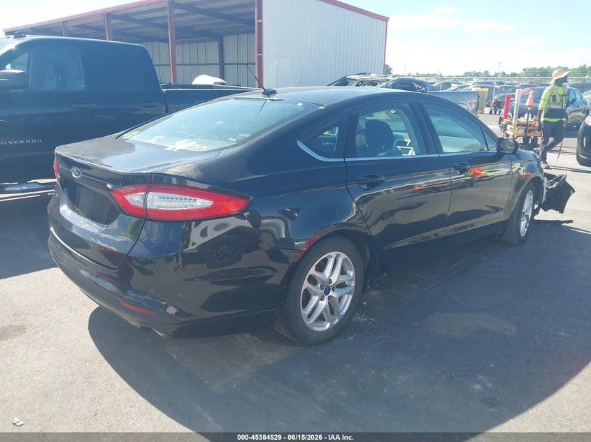 2014 FORD FUSION auction photo 4