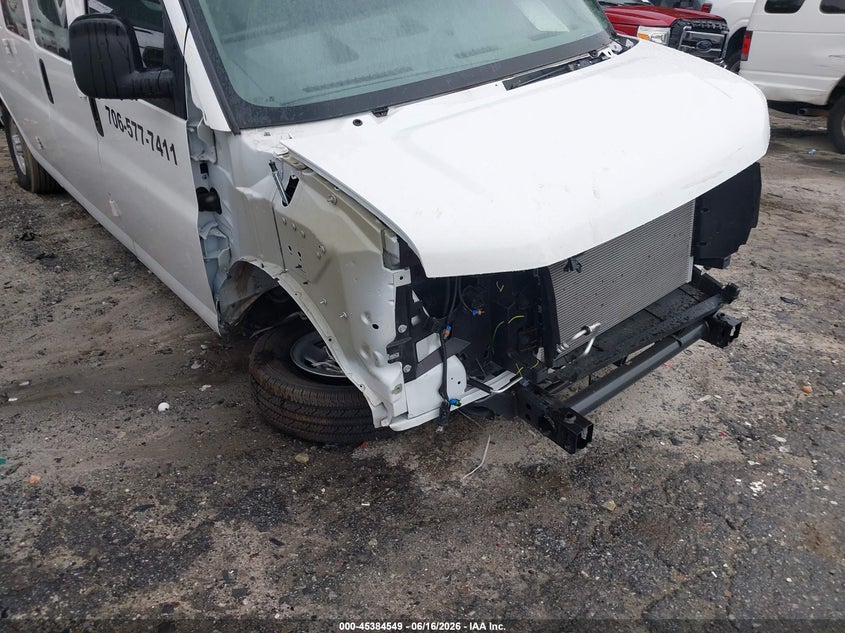 2025 CHEVROLET EXPRESS CARGO auction photo 6