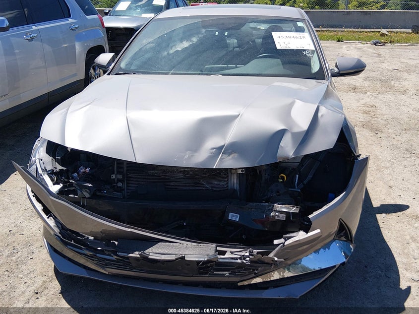 2022 HYUNDAI ELANTRA HYBRID auction photo 6