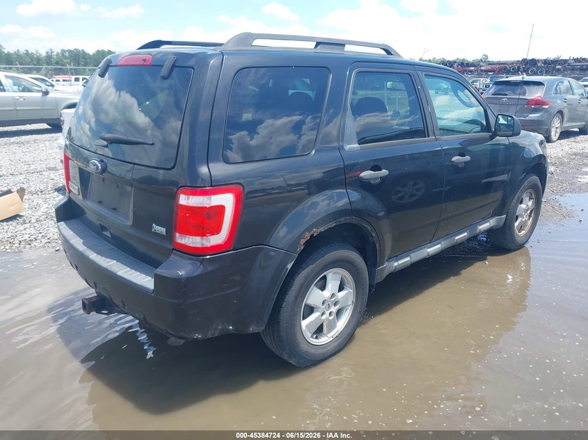 2011 FORD ESCAPE auction photo 4