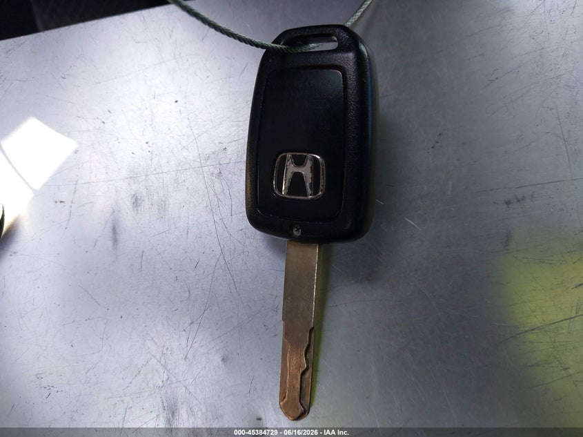 2017 HONDA CIVIC LX — Фото 11