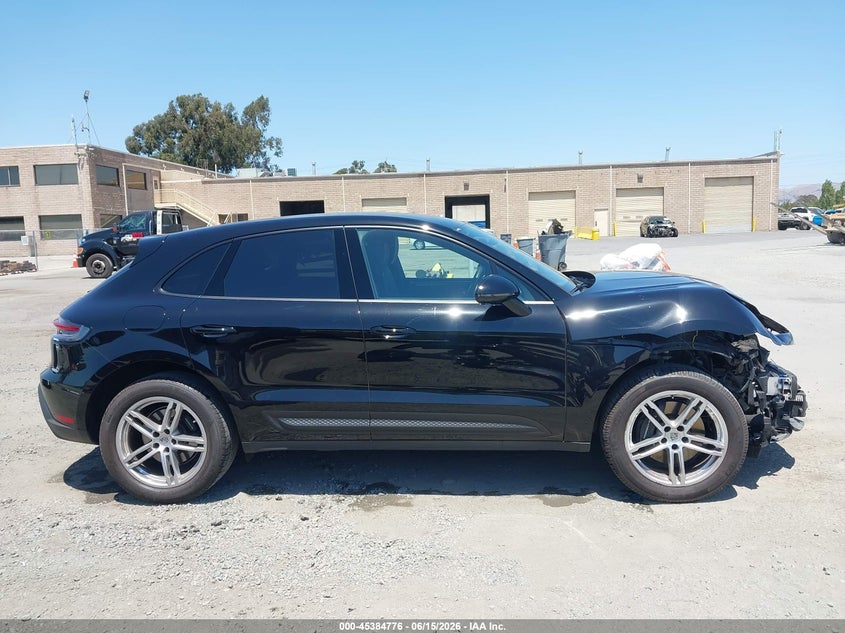 2023 Porsche Macan T VIN: WP1AA2A52PLB13009 Lot: 45384776