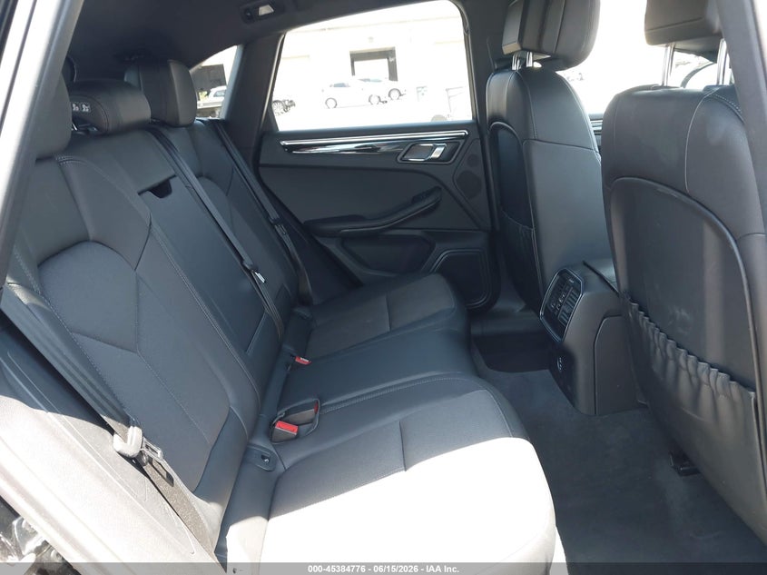 2023 Porsche Macan T VIN: WP1AA2A52PLB13009 Lot: 45384776