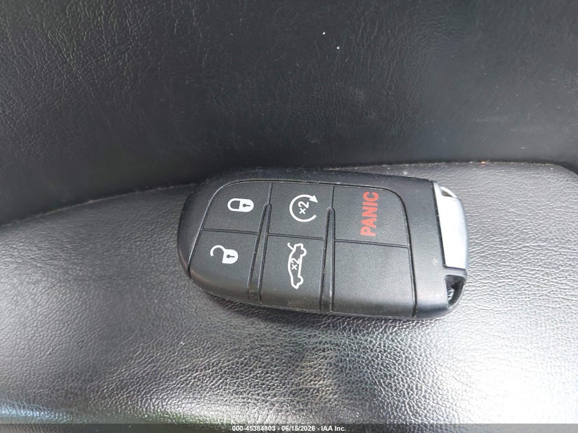 CHRYSLER 300 2018 VIN 2C3CCAKG1JH250868