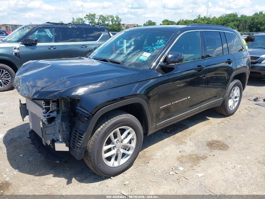 2025 JEEP GRAND CHEROKEE auction photo 2
