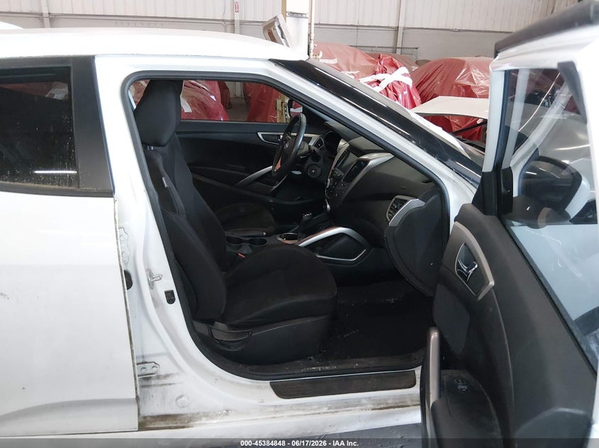 2016 HYUNDAI VELOSTER auction photo 5