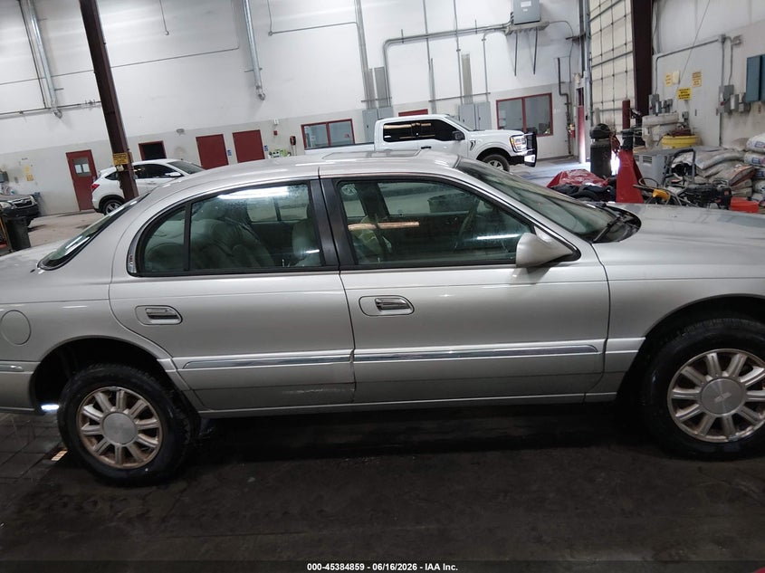 2002 Lincoln Continental VIN: 1LNHM97V82Y684888 Lot: 45384859