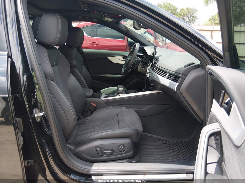 2024 AUDI A4 auction photo 5