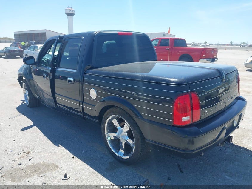 2002 LINCOLN BLACKWOOD auction photo 3