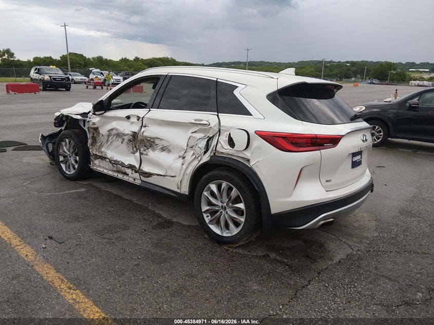 2019 INFINITI QX50 auction photo 3