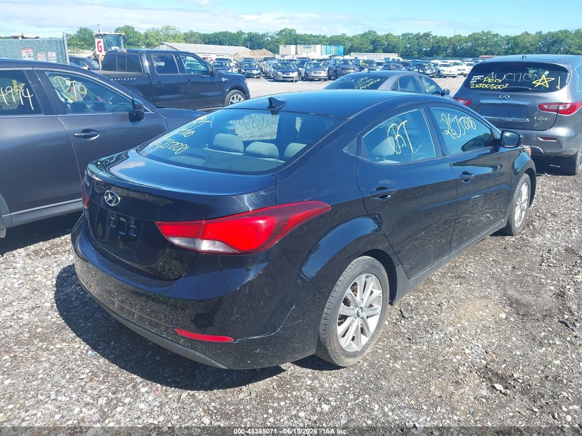2014 HYUNDAI ELANTRA auction photo 4