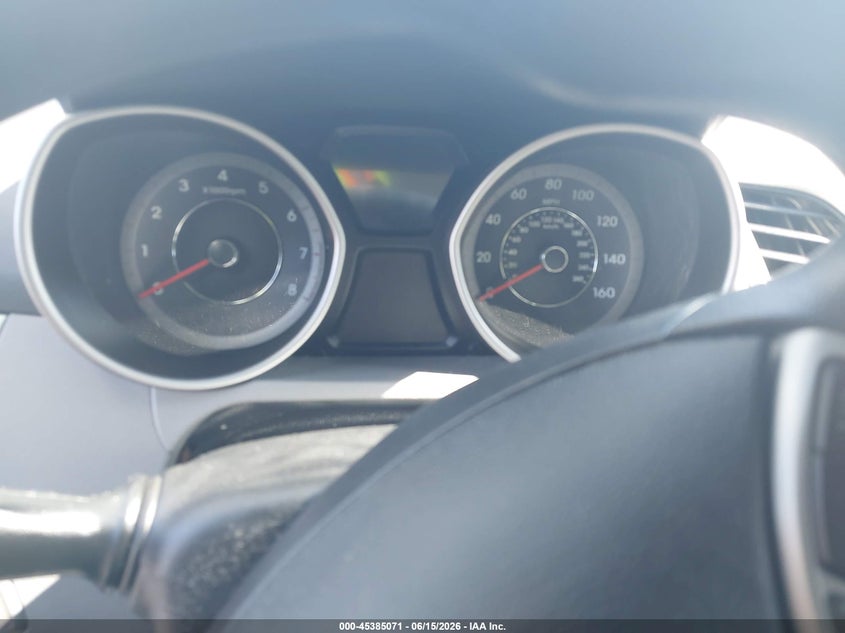 2014 HYUNDAI ELANTRA auction photo 7