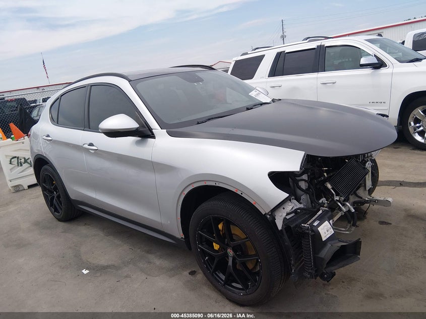 2019 Alfa Romeo Stelvio Ti Sport AWD