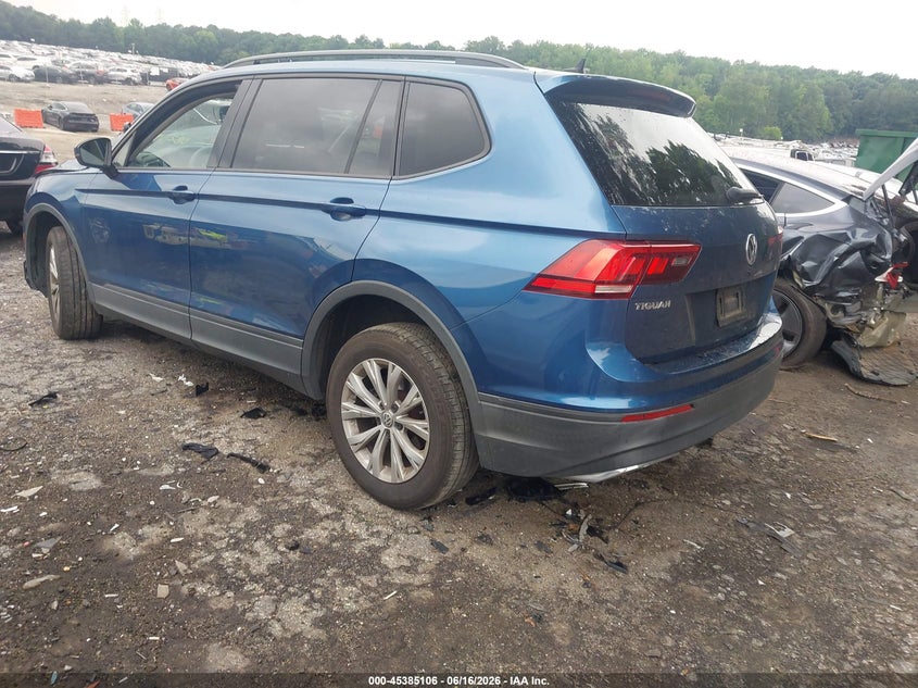2020 VOLKSWAGEN TIGUAN auction photo 3