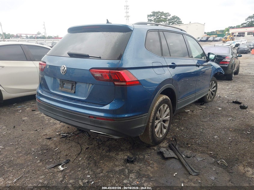 2020 VOLKSWAGEN TIGUAN auction photo 4