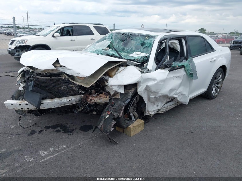 2014 CHRYSLER 300 auction photo 2