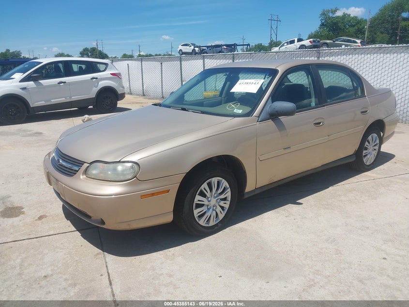 2004 Chevrolet Classic, Normal Wear & Tear, IAAI, VIN 1G1ND52F64M631609 — photo 2