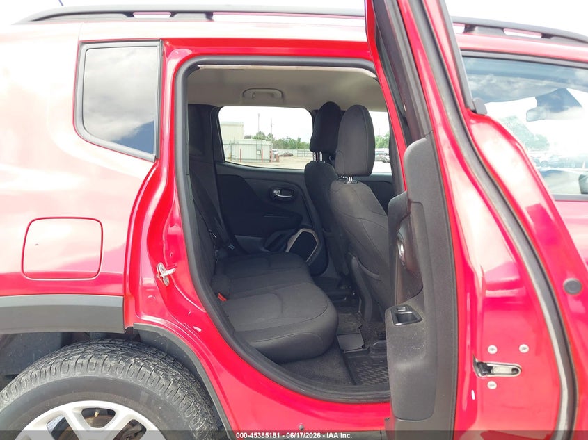 2017 JEEP RENEGADE auction photo 8
