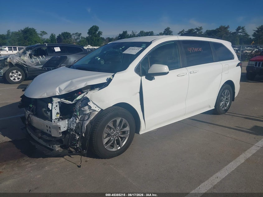 2022 Toyota Sienna Le 5TDKSKFC7NS066288 photo 1