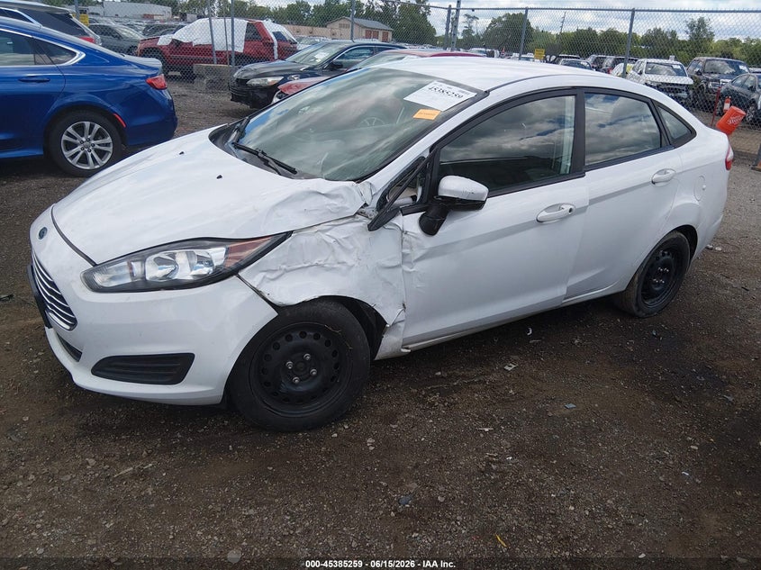 Vin: 3fadp4aj8hm109588, lot: 45883254, ford fiesta s 20172