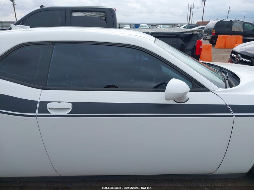 DODGE CHALLENGER - zdjęcie 13