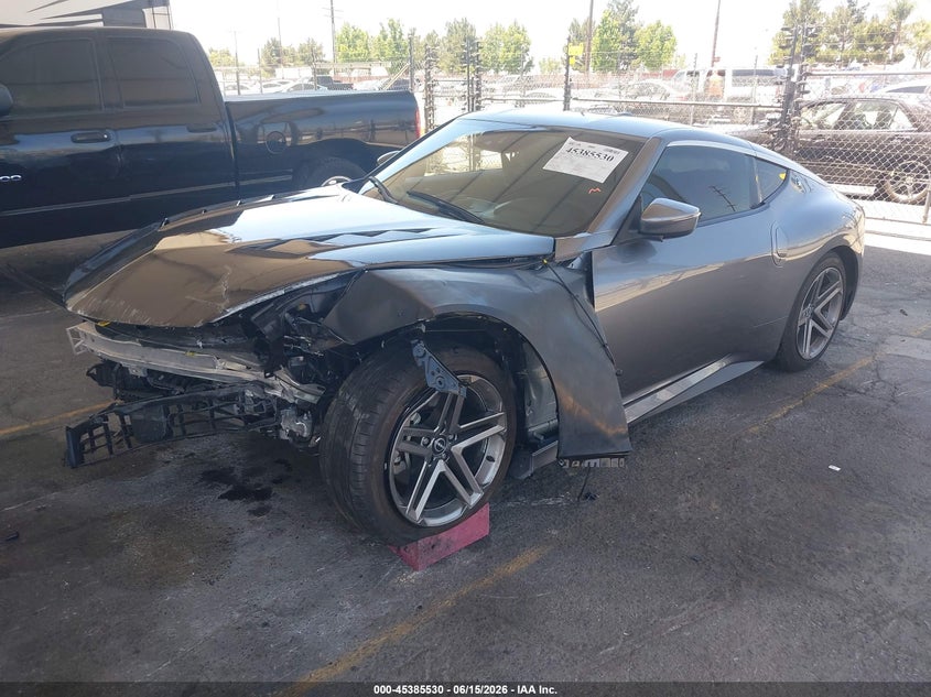 Vin: jn1bz4ah7rm367237, lot: 45883525, nissan z sport manual 20242