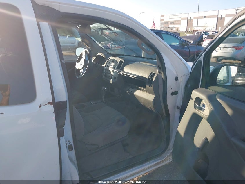2016 NISSAN FRONTIER auction photo 5